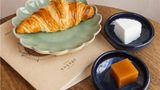 <b>DUO Hotel Lisbon Curio Collection Hilton Restaurant</b>. Images powered by <a href="https://iceportal.shijigroup.com/" title="IcePortal" target="_blank">IcePortal</a>.