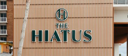 Hiatus Clearwater Beach-Curio Collection Exterior