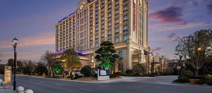 Hilton Garden Inn Shanghai East Railway Exterior