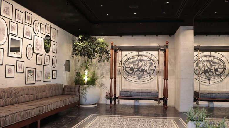 <b>DoubleTree by Hilton Amman Lobby</b>. Images powered by <a href="https://iceportal.shijigroup.com/" title="IcePortal" target="_blank">IcePortal</a>.