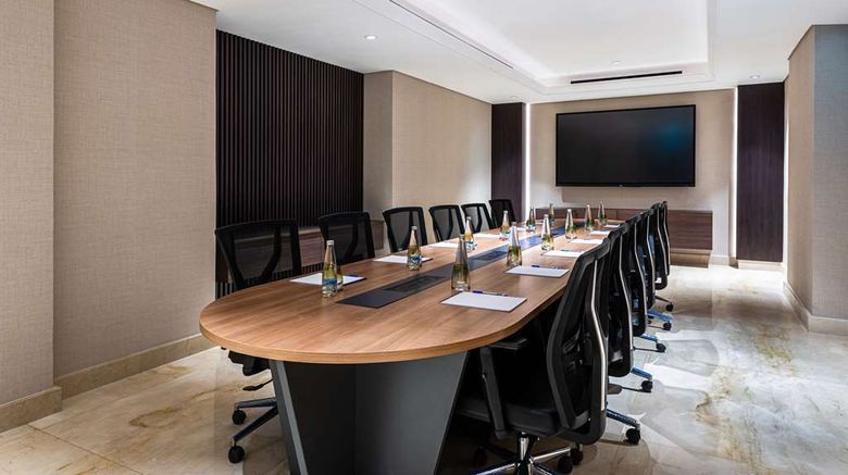 <b>DoubleTree by Hilton Amman Meeting</b>. Images powered by <a href="https://iceportal.shijigroup.com/" title="IcePortal" target="_blank">IcePortal</a>.