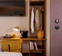 Hotel Ernest Room