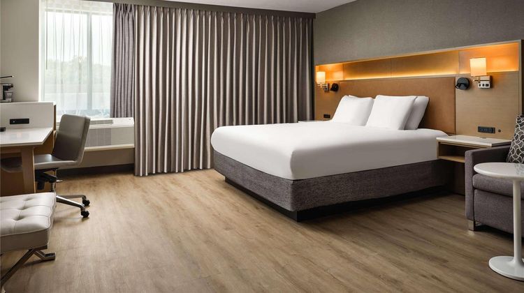 Radisson Hotel West Memphis Room
