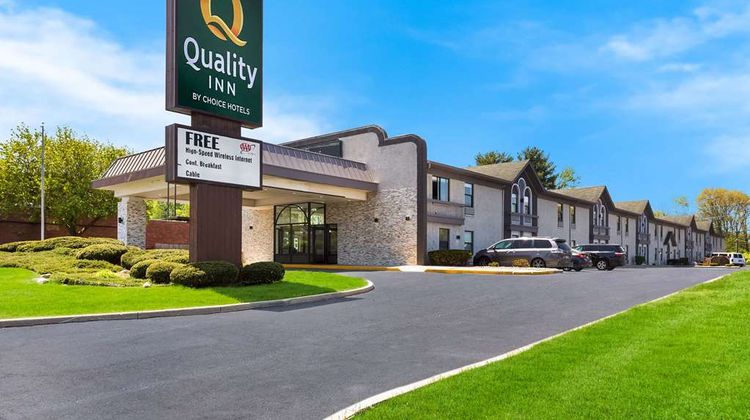 Quality Inn South Bend near Notre Dame Exterior