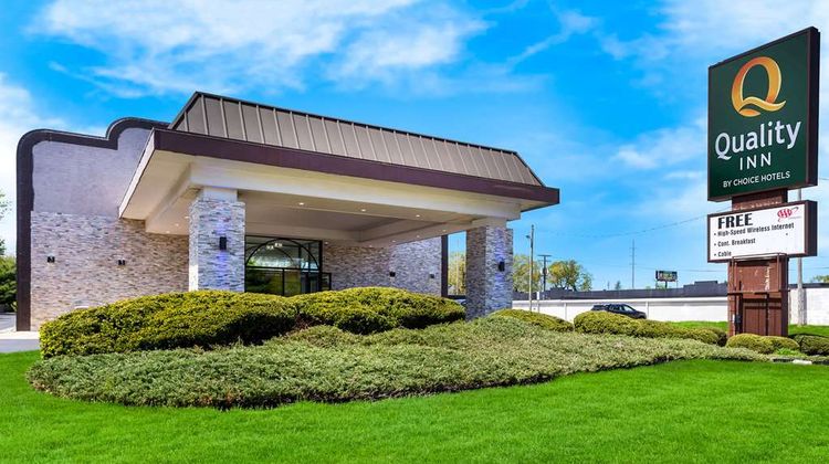 Quality Inn South Bend near Notre Dame Exterior
