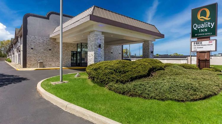 Quality Inn South Bend near Notre Dame Exterior