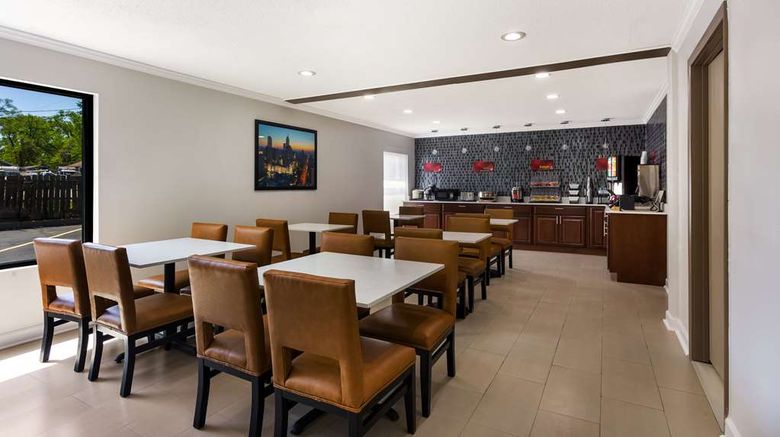 <b>Quality Inn South Bend near Notre Dame Restaurant</b>. Images powered by <a href="https://iceportal.shijigroup.com/" title="IcePortal" target="_blank">IcePortal</a>.