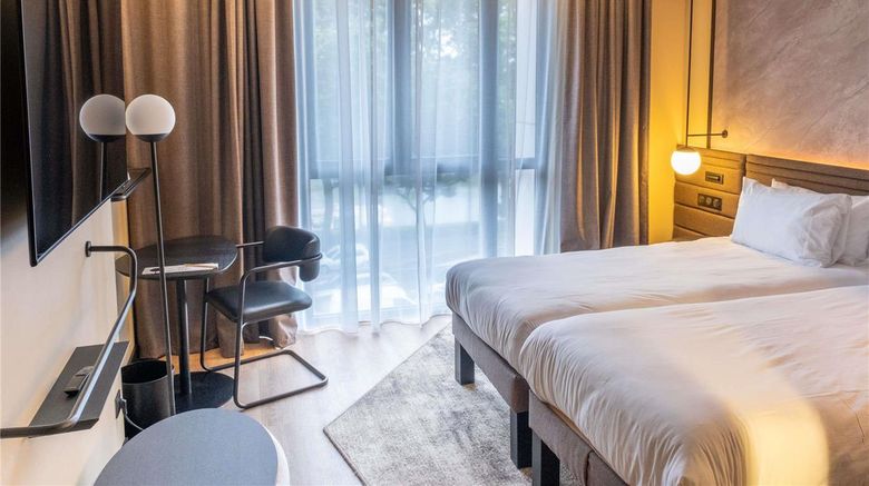 <b>Novotel Rouen Centre Cathedrale Room</b>. Images powered by <a href="https://iceportal.shijigroup.com/" title="IcePortal" target="_blank">IcePortal</a>.