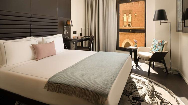 art'otel Rome Via Veneto Room