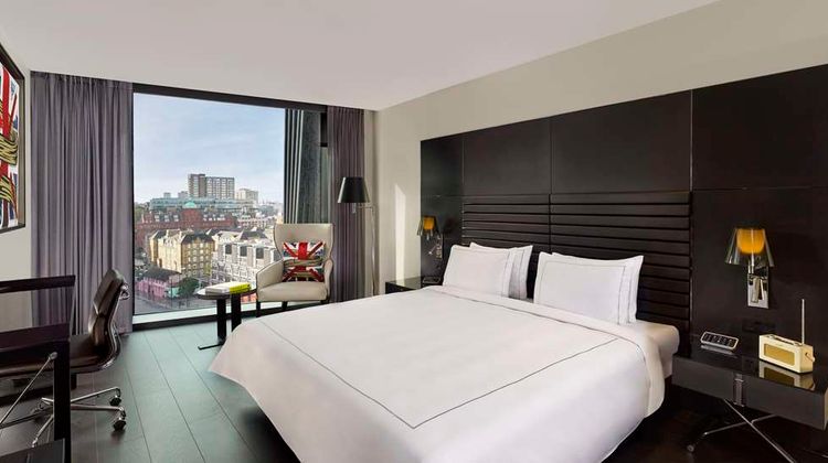 art'otel London Hoxton Room