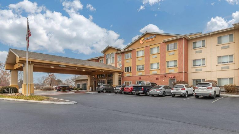 Comfort Suites Boise West Meridian Exterior. Images powered by <a href="https://iceportal.shijigroup.com" target="_blank" rel="noopener">Ice Portal</a>.