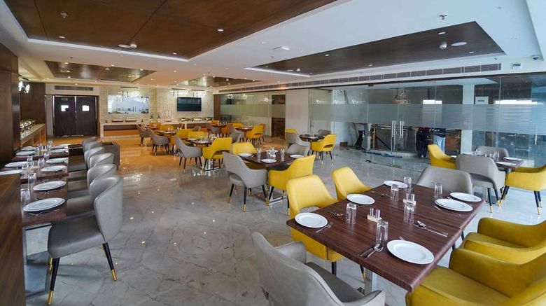 <b>Quality Inn Elite Restaurant</b>. Images powered by <a href="https://iceportal.shijigroup.com/" title="IcePortal" target="_blank">IcePortal</a>.