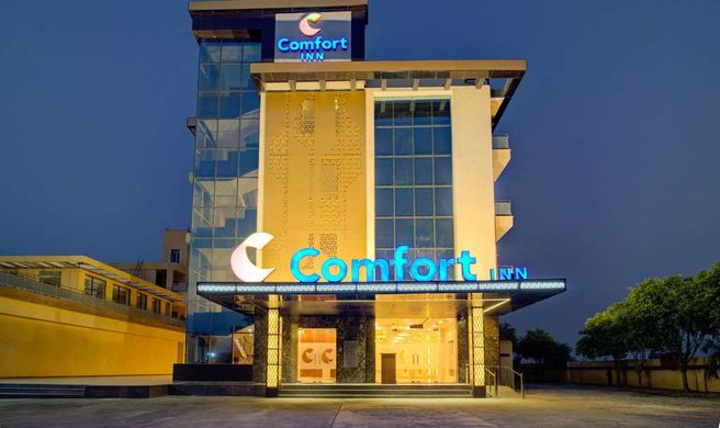 Comfort Inn Karnal Exterior