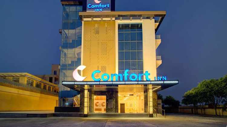 Comfort Inn Karnal Exterior