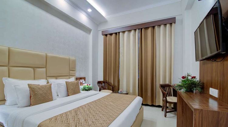 Comfort Inn Karnal Room