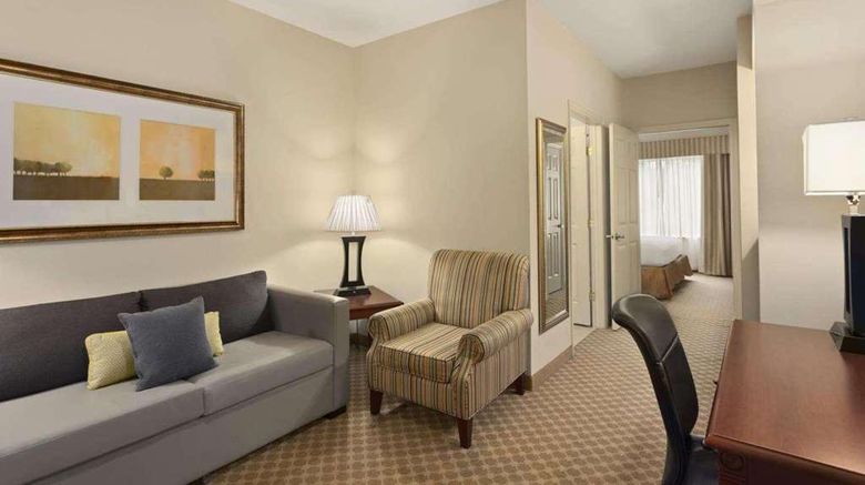 <b>Country Inn & Suites by Radisson Suite</b>. Images powered by <a href="https://iceportal.shijigroup.com/" title="IcePortal" target="_blank">IcePortal</a>.