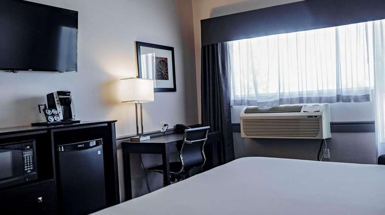 Park Inn by Radisson Leduc Room