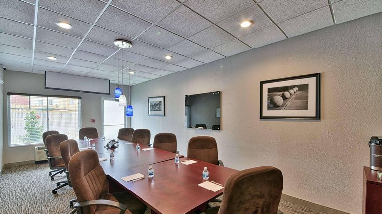 <b>Country Inn & Suites Ocala Other</b>. Images powered by <a href="https://iceportal.shijigroup.com/" title="IcePortal" target="_blank">IcePortal</a>.