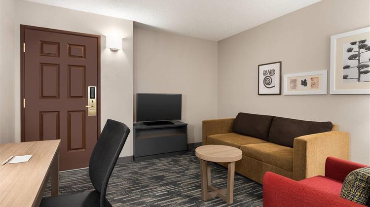 Country Inn & Suites Boise West Suite