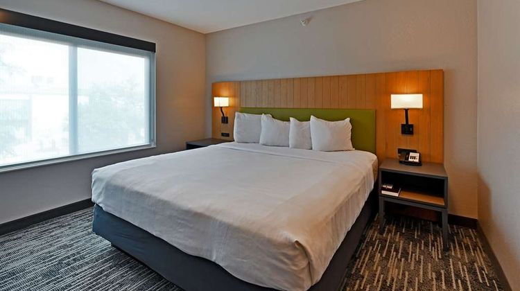 Country Inn & Suites Bloomington-Normal Room