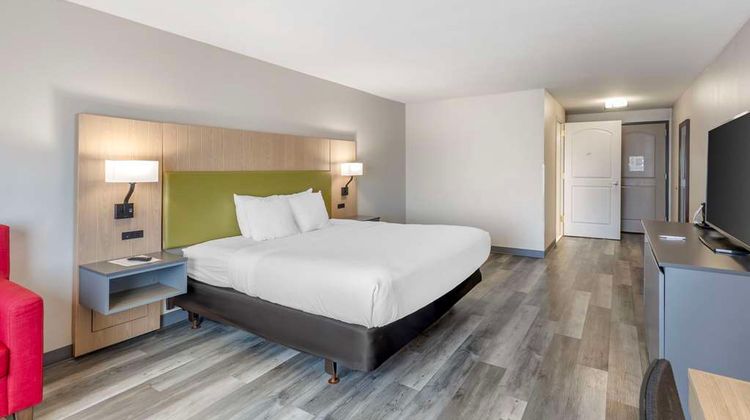 Country Inn & Suites St. Peters Room