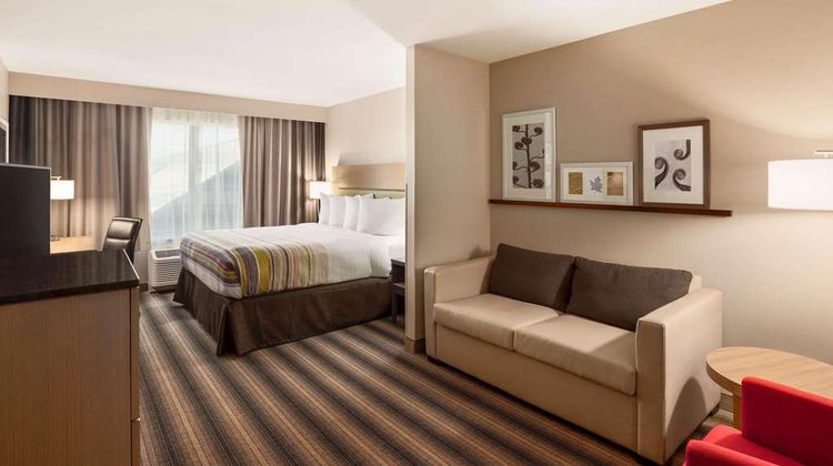 Country Inn & Suites Bozeman Suite