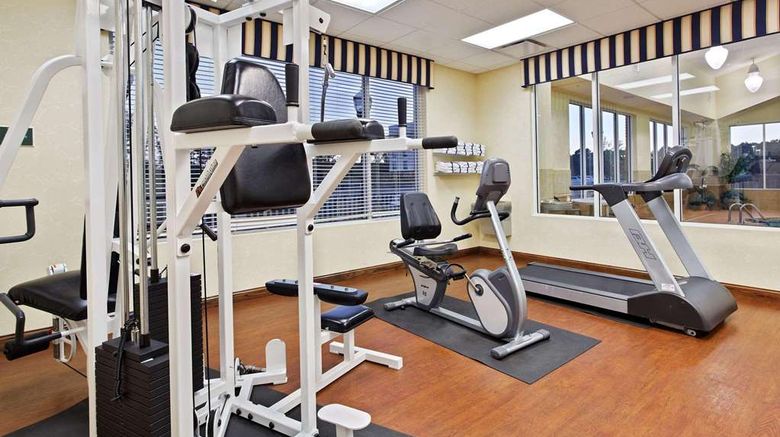 <b>Country Inn & Suites Wilson Health</b>. Images powered by <a href="https://iceportal.shijigroup.com/" title="IcePortal" target="_blank">IcePortal</a>.