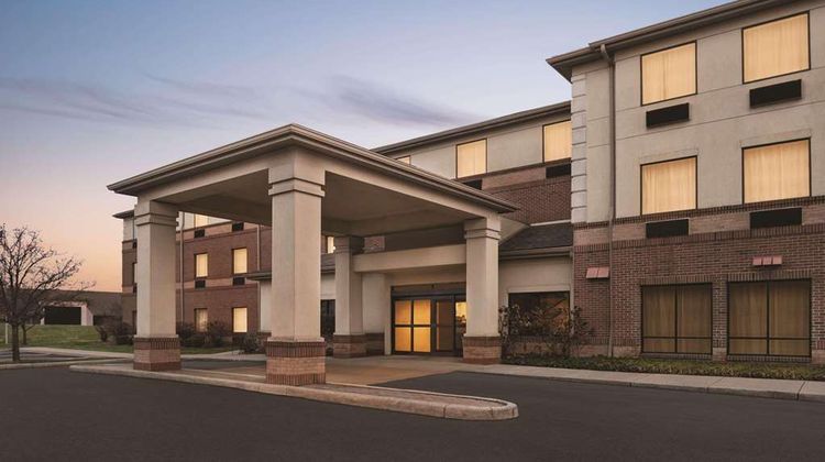 Country Inn & Suites Dayton South Exterior