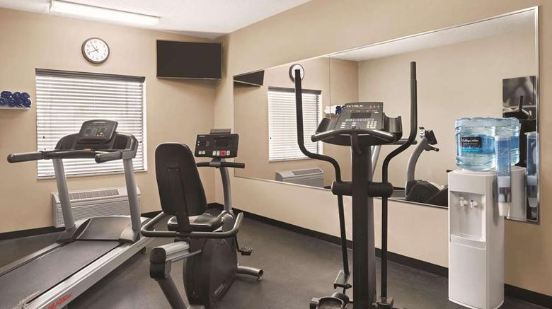 <b>Country Inn & Suites Dayton South Health</b>. Images powered by <a href="https://iceportal.shijigroup.com/" title="IcePortal" target="_blank">IcePortal</a>.