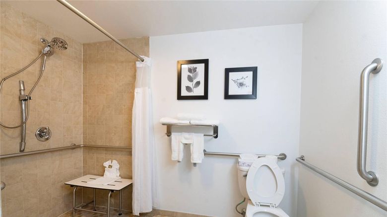 <b>Country Inn & Suites Harrisburg-Hershey Room</b>. Images powered by <a href="https://iceportal.shijigroup.com/" title="IcePortal" target="_blank">IcePortal</a>.