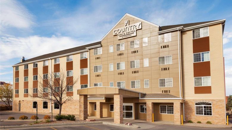 Country Inn  and  Suites Sioux Falls Exterior. Images powered by <a href="https://iceportal.shijigroup.com" target="_blank" rel="noopener">Ice Portal</a>.