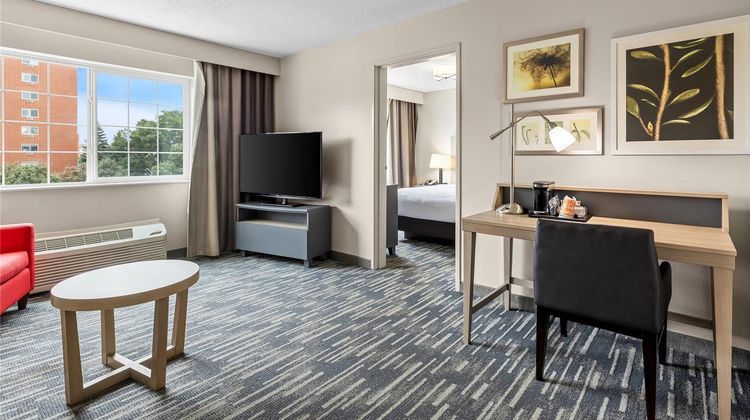 Country Inn & Suites Sioux Falls Suite