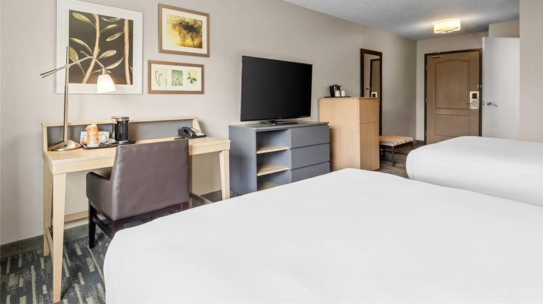 <b>Country Inn & Suites Sioux Falls Room</b>. Images powered by <a href="https://iceportal.shijigroup.com/" title="IcePortal" target="_blank">IcePortal</a>.