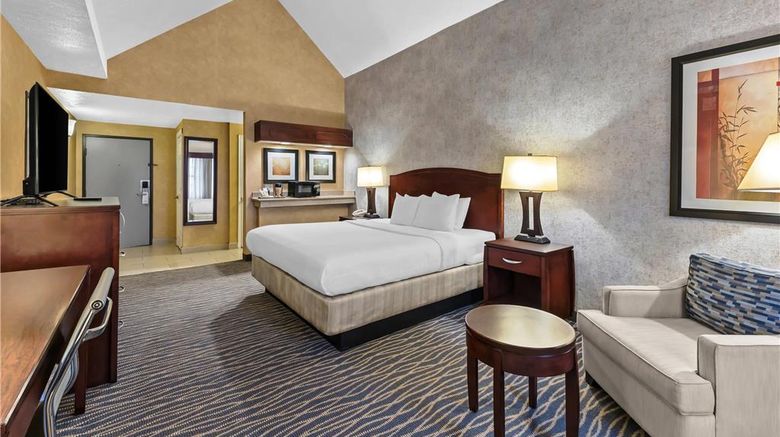 <b>Radisson Hotel Salt Lake City Airport Room</b>. Images powered by <a href="https://iceportal.shijigroup.com/" title="IcePortal" target="_blank">IcePortal</a>.