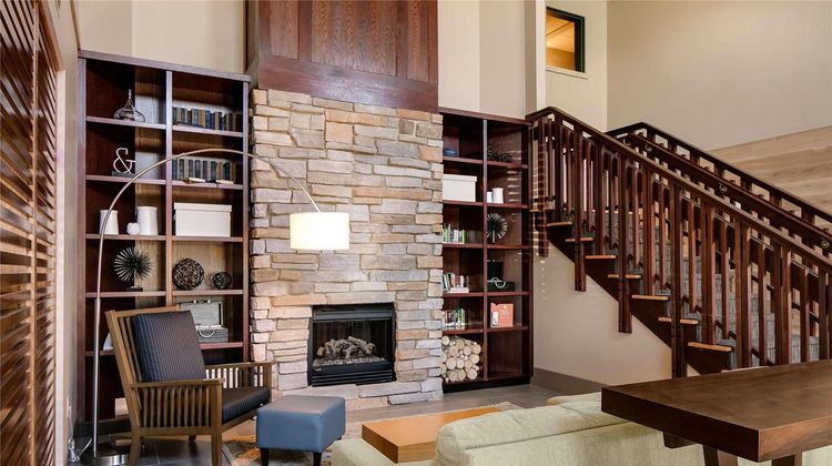 Country Inn & Suites Madison West Lobby