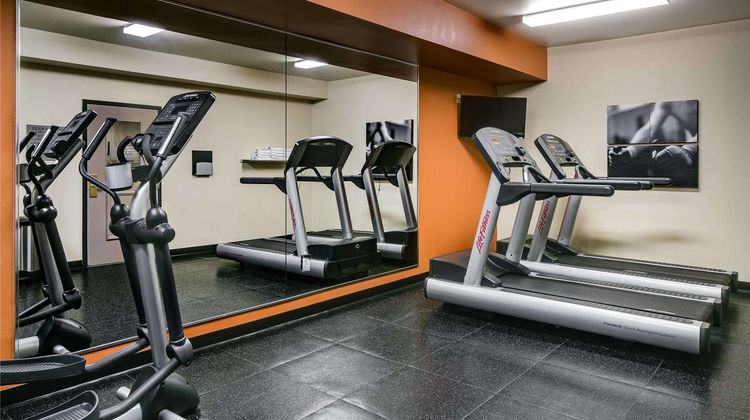 Country Inn & Suites Madison West Health