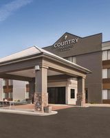 Country Inn & Suites Mt. Pleasant-Racine West
