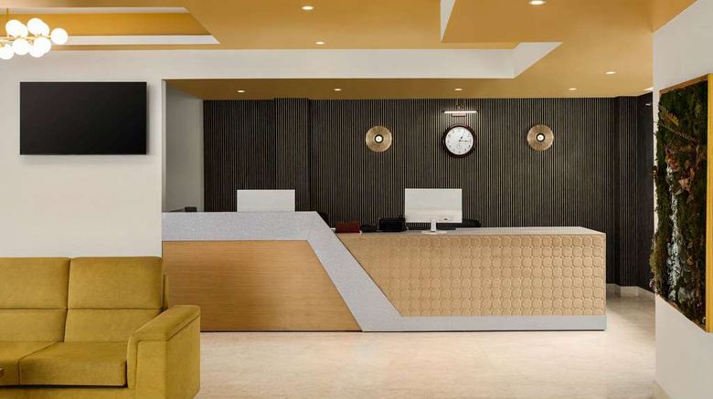 <b>Days Inn by Wyndham Gangtok Tadong Lobby</b>. Images powered by <a href="https://iceportal.shijigroup.com/" title="IcePortal" target="_blank">IcePortal</a>.