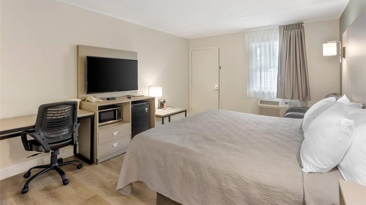 Quality Inn Smoketown - Lancaster Area Room