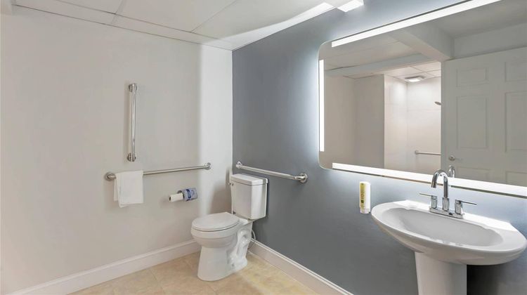 Quality Inn Smoketown - Lancaster Area Room