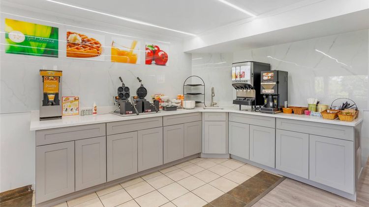 Quality Inn Smoketown - Lancaster Area Restaurant