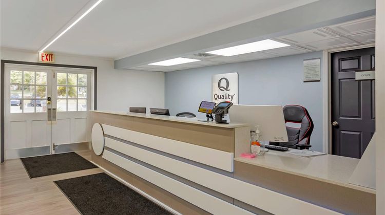 Quality Inn Smoketown - Lancaster Area Lobby