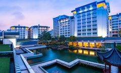 Dragon Hotel