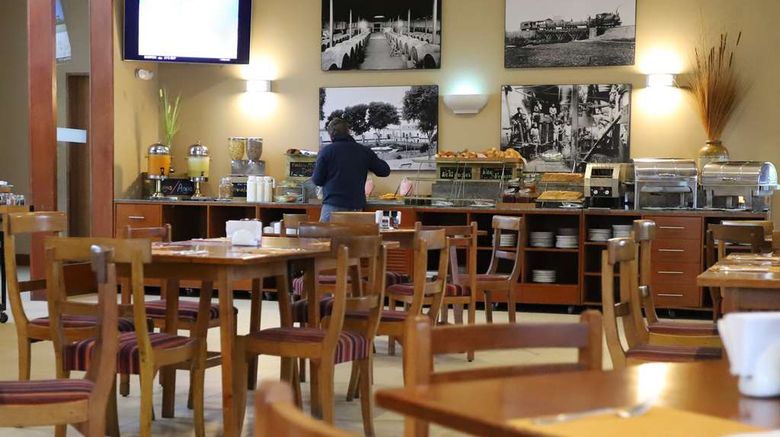 <b>Casa Andina Standard Chincha Restaurant</b>. Images powered by <a href="https://iceportal.shijigroup.com/" title="IcePortal" target="_blank">IcePortal</a>.