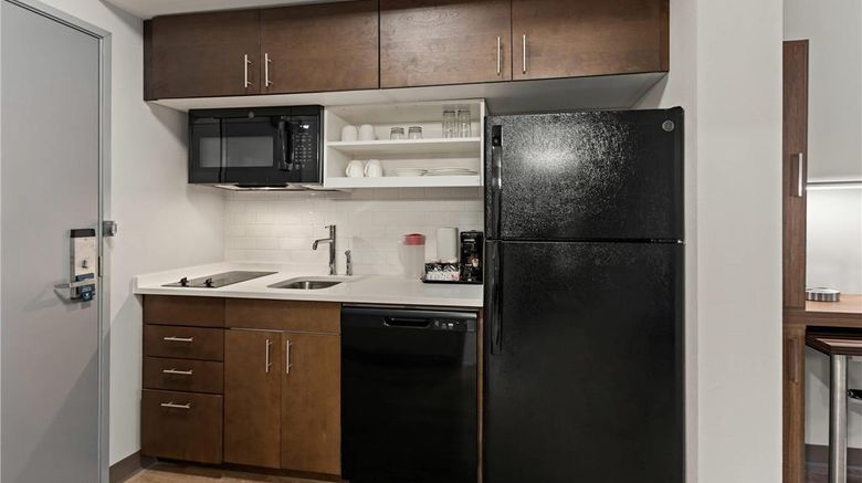 <b>MainStay Suites Gatlinburg Downtown Area Suite</b>. Images powered by <a href="https://iceportal.shijigroup.com/" title="IcePortal" target="_blank">IcePortal</a>.