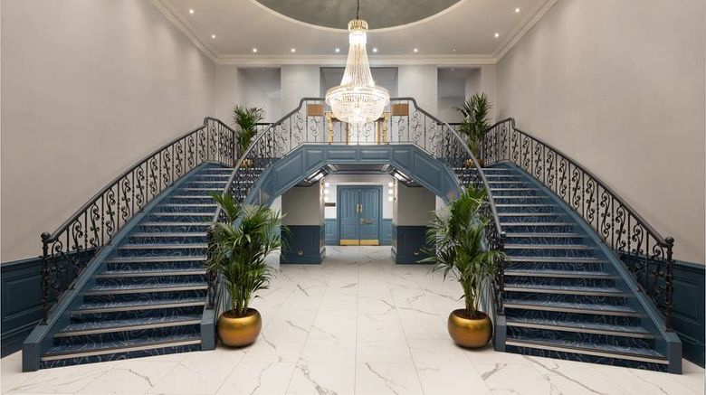 <b>DoubleTree by Hilton Brighton Metropole Lobby</b>. Images powered by <a href="https://iceportal.shijigroup.com/" title="IcePortal" target="_blank">IcePortal</a>.