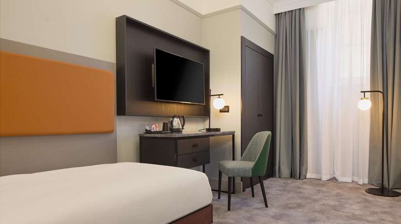 <b>DoubleTree by Hilton Brighton Metropole Room</b>. Images powered by <a href="https://iceportal.shijigroup.com/" title="IcePortal" target="_blank">IcePortal</a>.