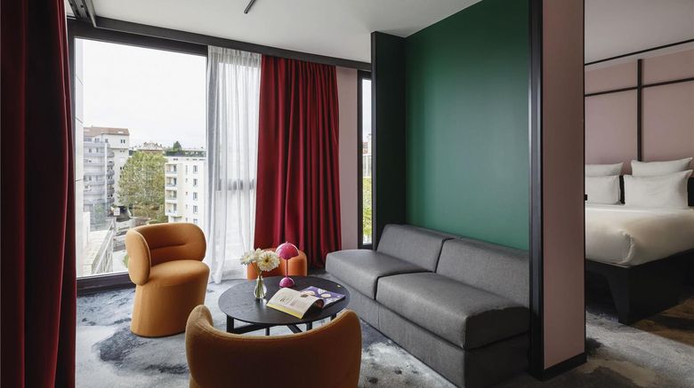 <b>TRIBE Lyon Croix Rousse Suite</b>. Images powered by <a href="https://iceportal.shijigroup.com/" title="IcePortal" target="_blank">IcePortal</a>.