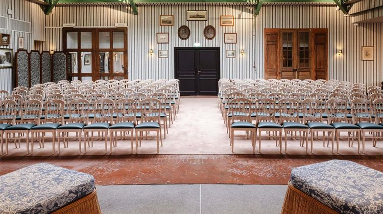 Abbaye des Vaux de Cernay Meeting
