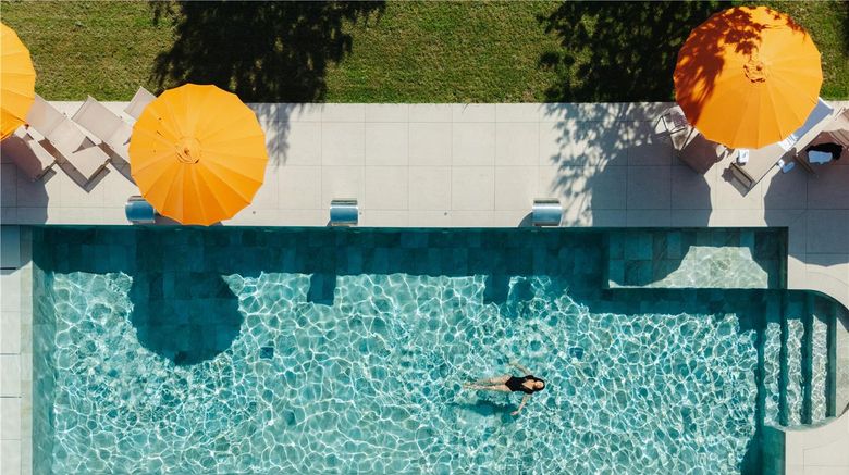 <b>Domaine de Dolomieu, BW Premier Coll Pool</b>. Images powered by <a href="https://iceportal.shijigroup.com/" title="IcePortal" target="_blank">IcePortal</a>.
